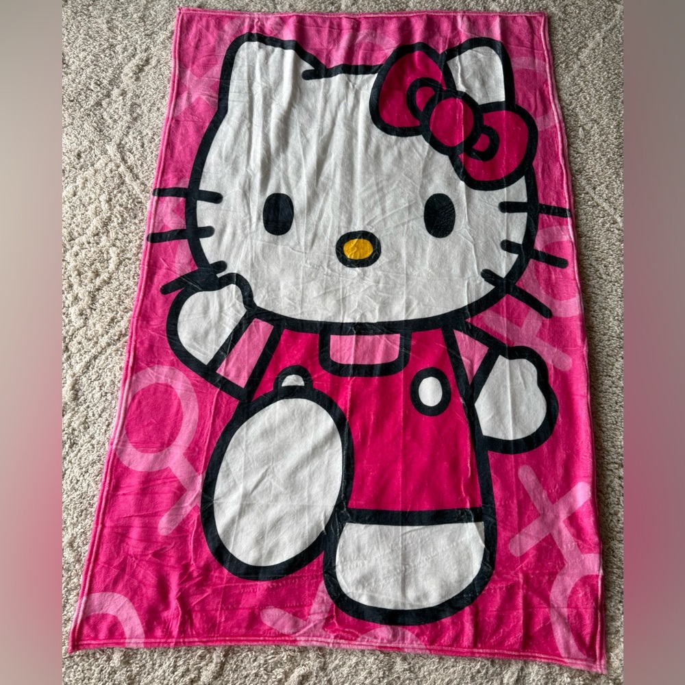 Hello Kitty Fleece Blanket NEW